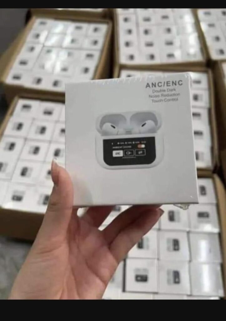 White Bluetooth earbuds - Image 2