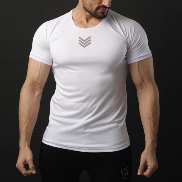 Men's fit plain T-shirt