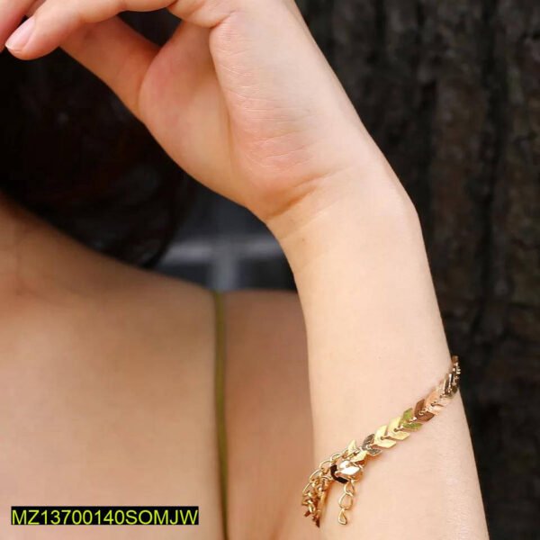 1 pc Golden Chain Bracelet - Image 6