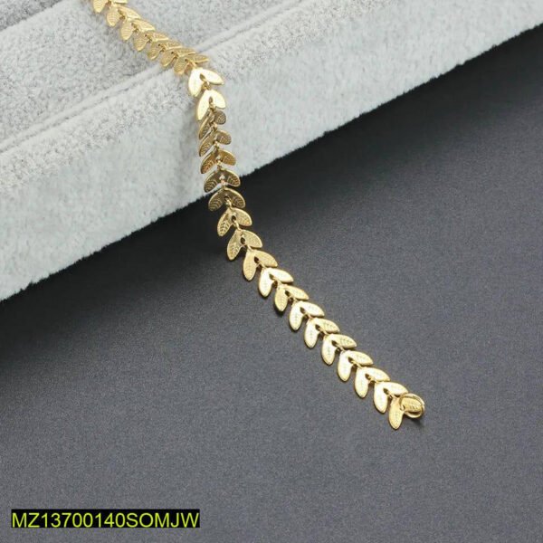 1 pc Golden Chain Bracelet - Image 2