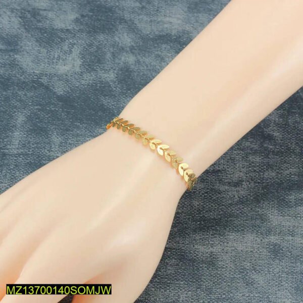 1 pc Golden Chain Bracelet - Image 4