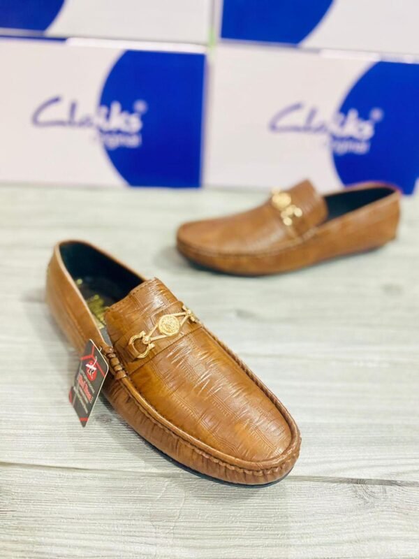 Man's Formal Brown Rexine Loafers